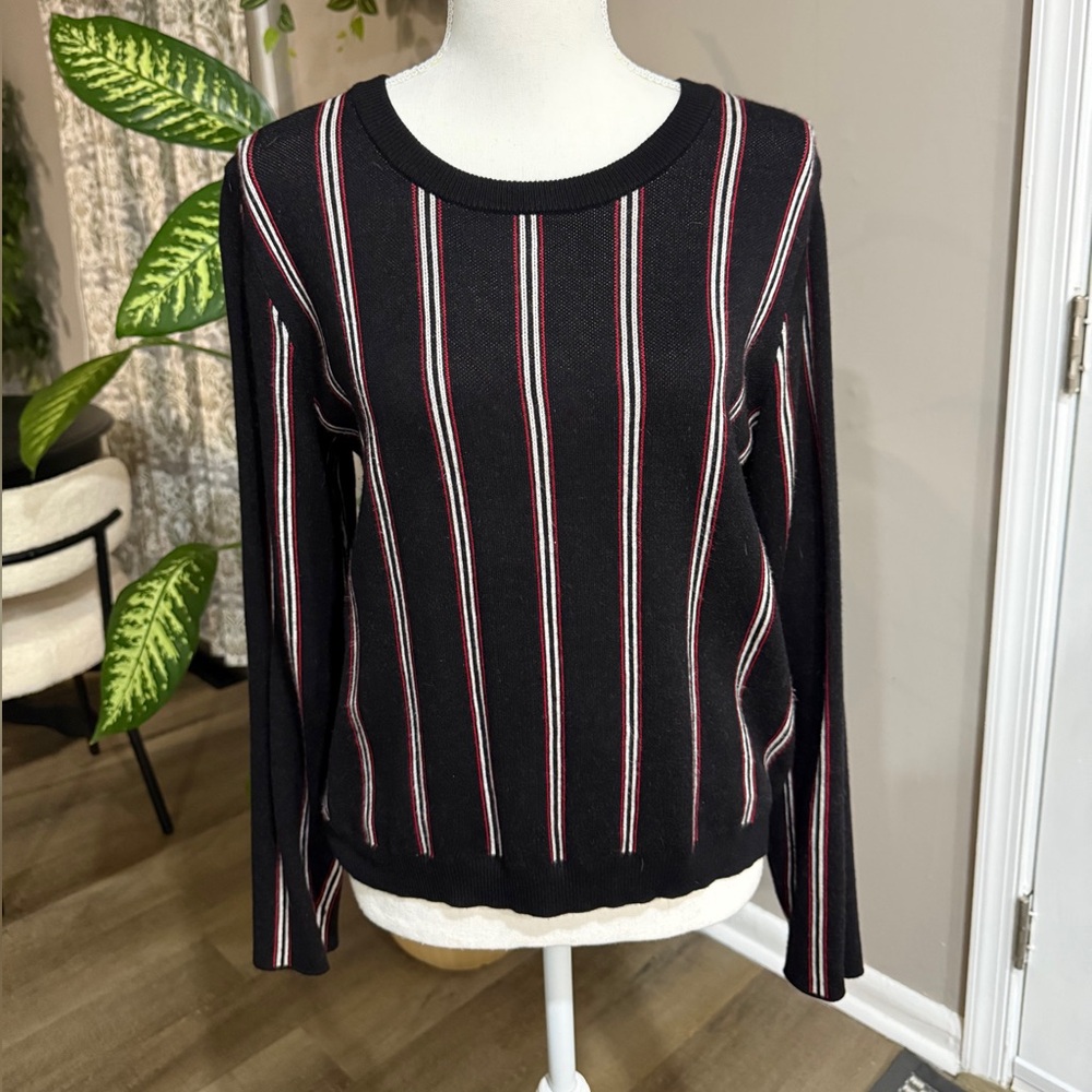 Gianni Bini Women’s Black, white and red virtically Striped Sweater. Size Large.